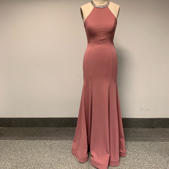 Prom/formal/gala/homecoming gown - Picture 2 of 4